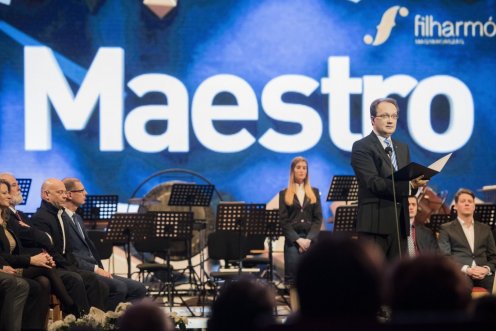 Hoppál Péter beszédet mond a Maestro Solti Nemzetközi Karmesterverseny díjátadóján a pécsi Kodály Központban Fotó: Sóki Tamás/MTI