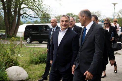 Orbán Viktor és Janez Jansa volt szlovén miniszterelnök, a Szlovén Demokrata Párt (SDS) elnöke Fotó: Koszticsák Szilárd/MTI