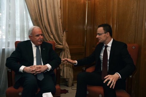 Mr Szijjártó in a meeting with Palestinian Foreign Minister Riyad al-Maliki Photo: Ministry of Foreign Affairs and Trade