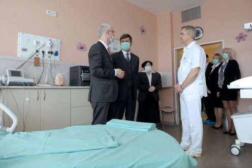 Az orvosok és az ápolók jó munkájának köszönhetően a magyar egészségügy európai színvonalon teljesít Fotó: Bartos Gyula/EMMI