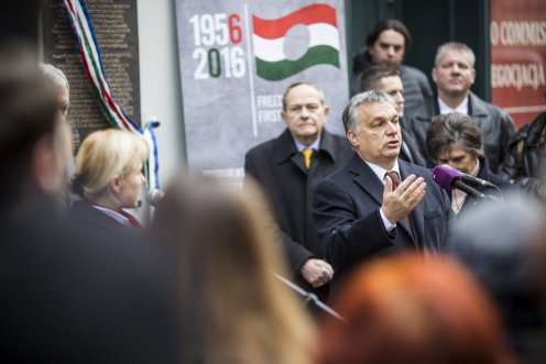 After 1956 the Hungarians not only look upon the Polish people as friends, but as brothers and sisters with whom they have made a blood compact.  Photo: Balázs Szecsődi/ Press Office of the Prime Minister