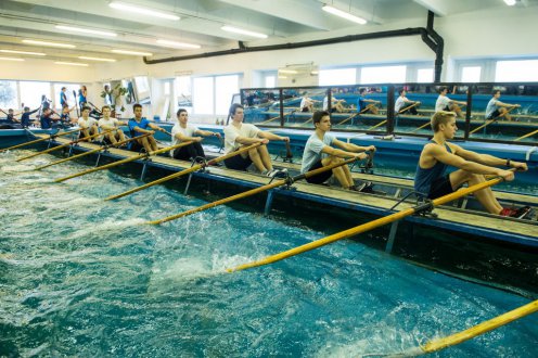 A létesítmény sikeres olimpiai pályázat esetén alkalmas lehet akár olimpiai, akár paralimpiai vizes események megrendezésére is Fotó: Botár Gergely/kormany.hu