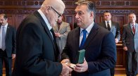 Orbán Viktor állami kitüntetést adott át Antal János karatemesternek