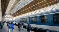 55 vasúti kocsi érkezik Kelet-Magyarországra