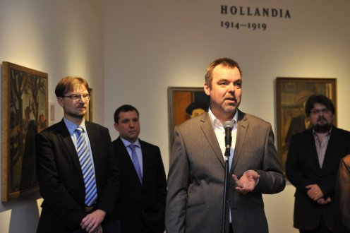 L. Simon László beszédet mond az Újragondolt Czóbel című kiállítás megnyitójánFotó: Kovács Attila/MTI