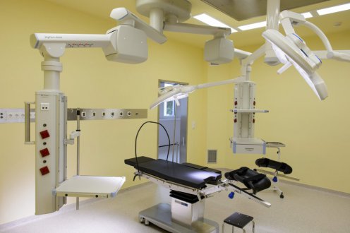 Nőgyógyászati műtő a megújult Albert Schweitzer Kórházban Fotó: Komka Péter/MTI