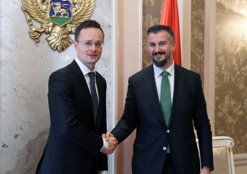 Szijjártó Péter és Aleksandar Andrija Pejovic EU-integrációs miniszter Fotó: KKM