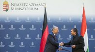 Szakképzési megállapodást kötött az NGM a német-magyar kamarával