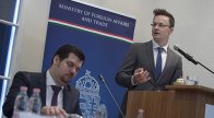 Szijjártó Péter: Magyarországnak új partnereket kell találnia a világpiacon.