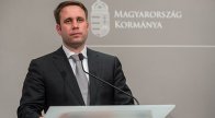 A kormány Brüsszelben a magyarok akaratát szeretné érvényesíteni