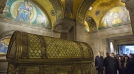 Felavatták a felújított Kossuth-mauzóleumot