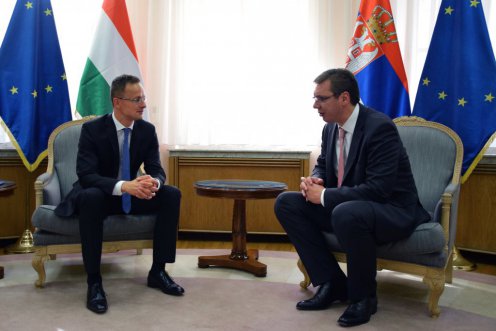 Szijjártó Péter megbeszélést folytat Aleksandar Vucic szerb miniszterelnökkel Belgrádban Fotó: KKM